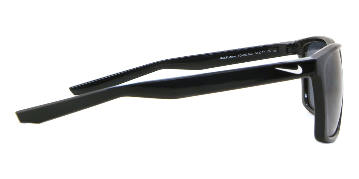 NIKE FORTUNE FD1692 010 [純正/新商品]ブラックサングラス FORTUNE FD1692 サングラス ブラック | SmartBuyGlasses JP