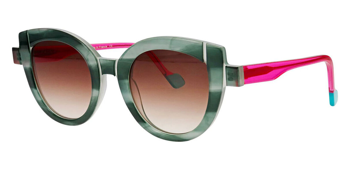 Face A Face Beyond … - image